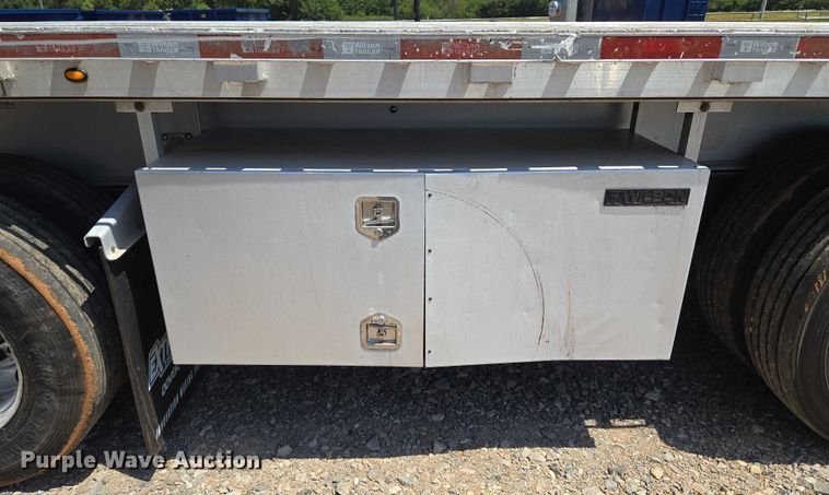 image for item EU3570 2014 Wilson AF-1080SS flatbed trailer