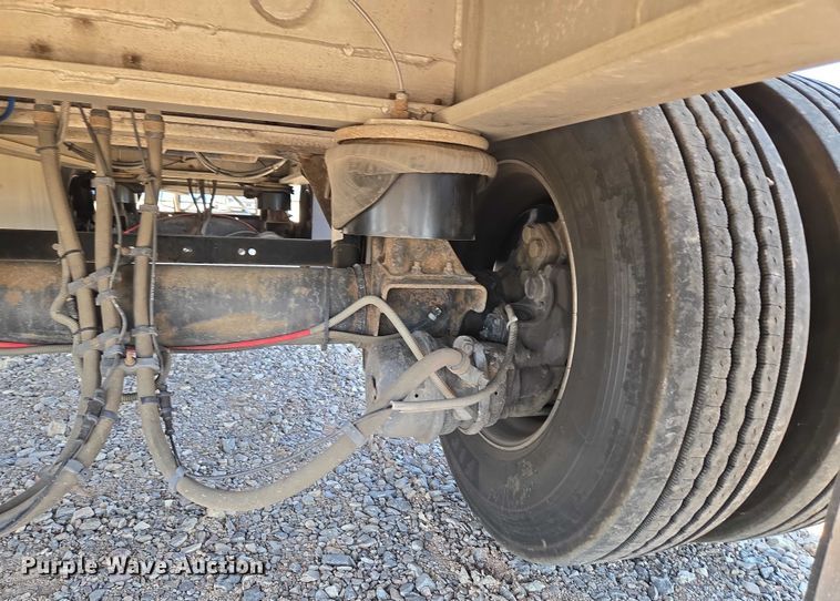 image for item EU3570 2014 Wilson AF-1080SS flatbed trailer