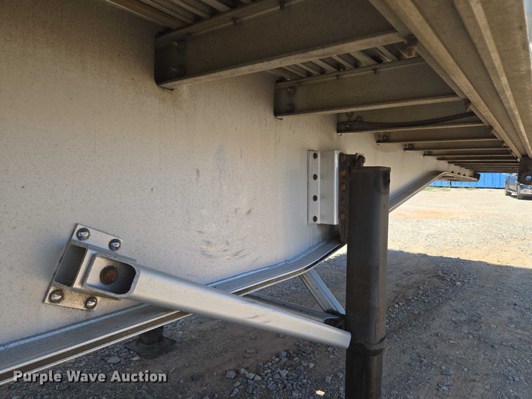 image for item EU3570 2014 Wilson AF-1080SS flatbed trailer