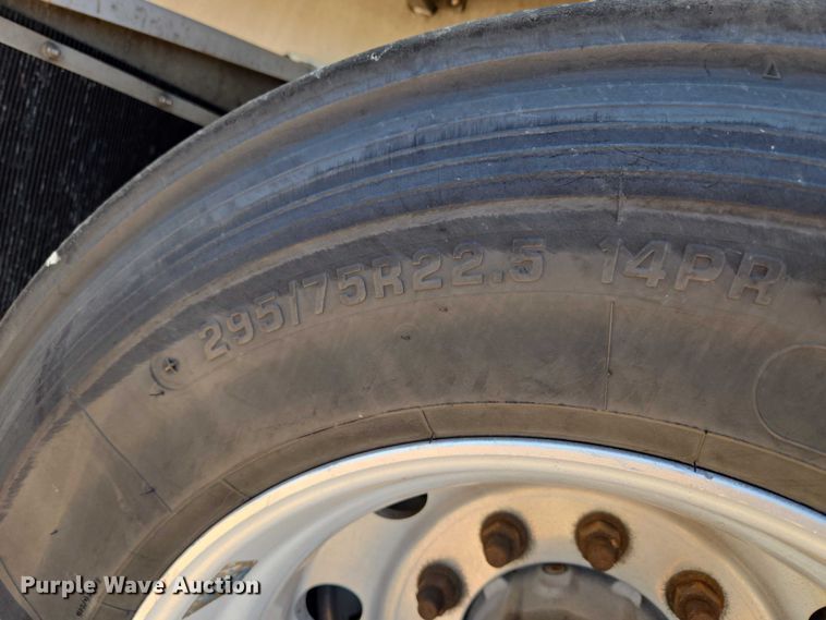 image for item EU3570 2014 Wilson AF-1080SS flatbed trailer