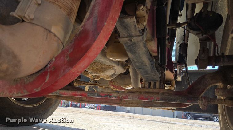 image for item EU3644 2007 Peterbilt 379 semi truck