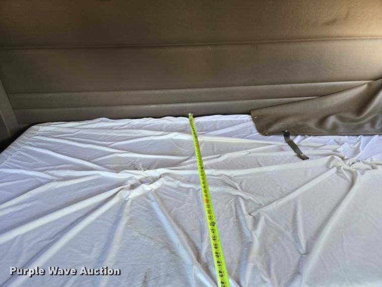 image for item EU3644 2007 Peterbilt 379 semi truck