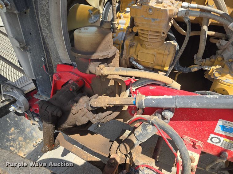 image for item EU3644 2007 Peterbilt 379 semi truck