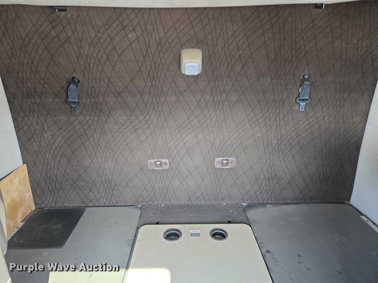 image for item EU3648 2015 Volvo VN semi truck