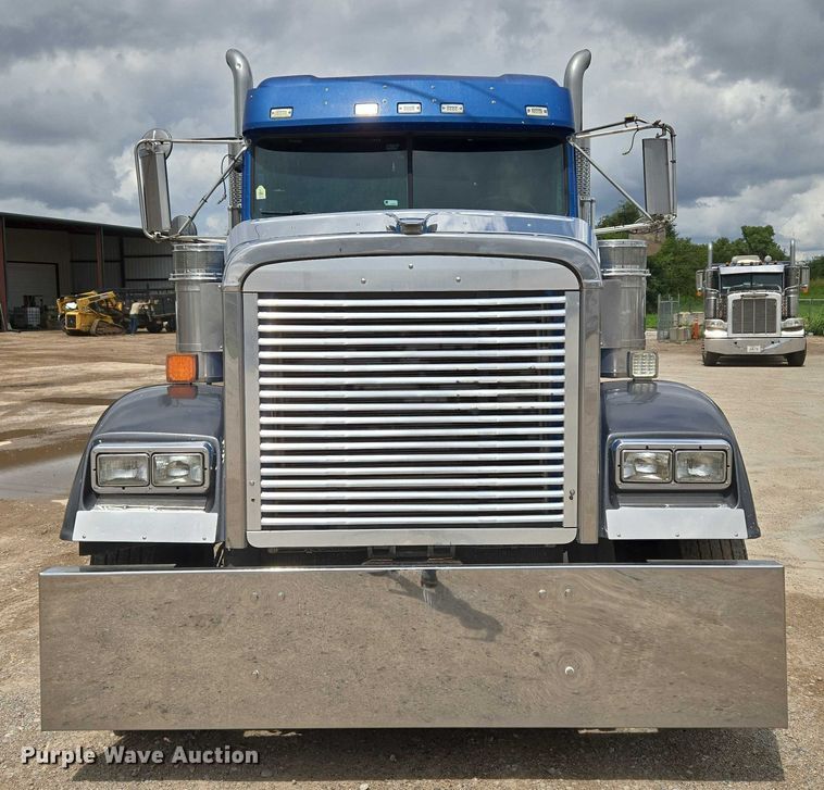 CAMIóN CAMAROTE 2008 FREIGHTLINER