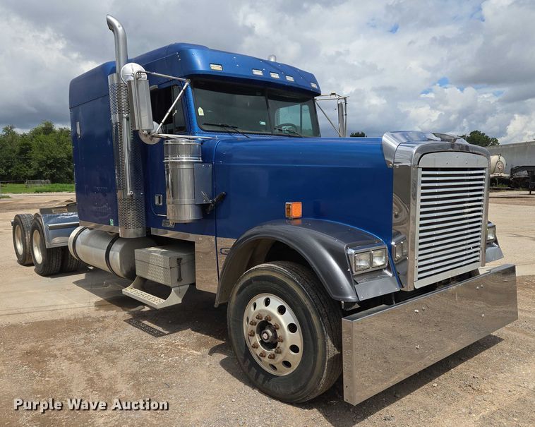 CAMIóN CAMAROTE 2008 FREIGHTLINER