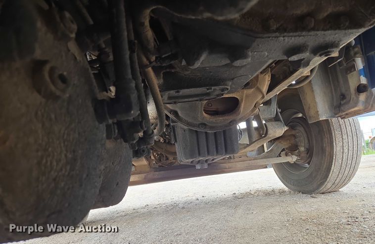 image for item EU3650 2008 Freightliner FLD132 semi truck