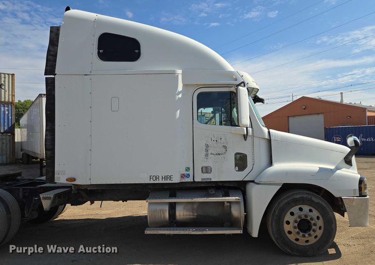 image for item EV1710 1999 Freightliner  Century Class semi truck