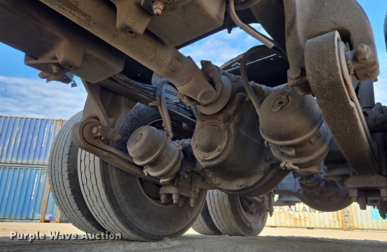 image for item EV1710 1999 Freightliner  Century Class semi truck