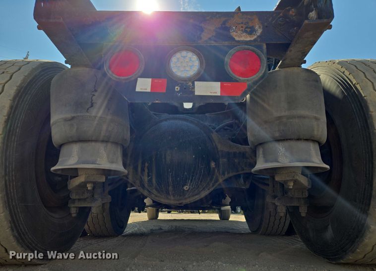 image for item EV1710 1999 Freightliner  Century Class semi truck