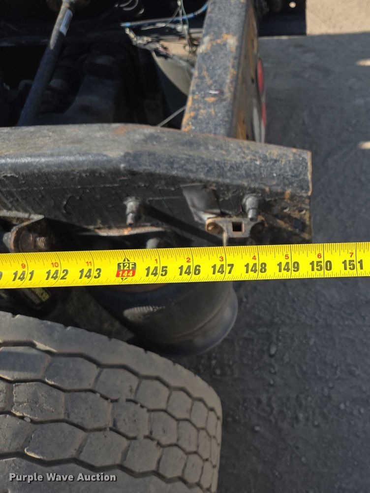 image for item EV1710 1999 Freightliner  Century Class semi truck