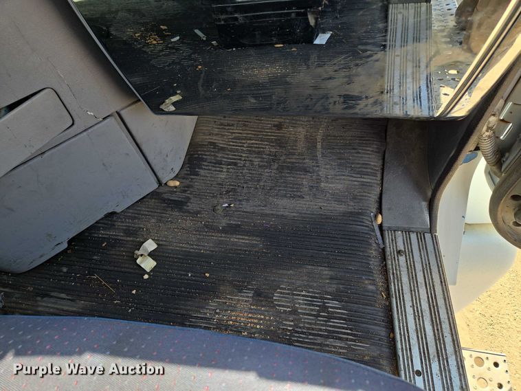 image for item EV1710 1999 Freightliner  Century Class semi truck