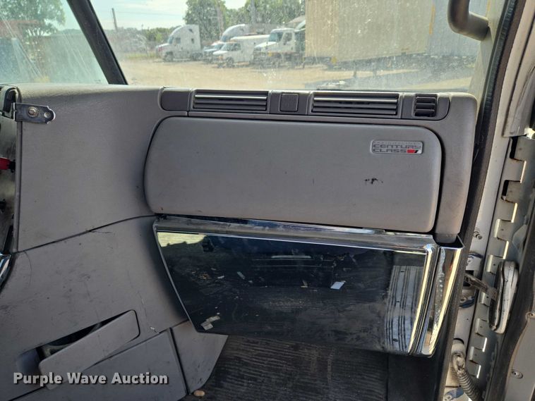 image for item EV1710 1999 Freightliner  Century Class semi truck