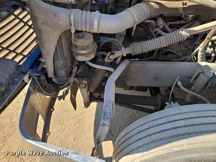 image for item EV1710 1999 Freightliner  Century Class semi truck