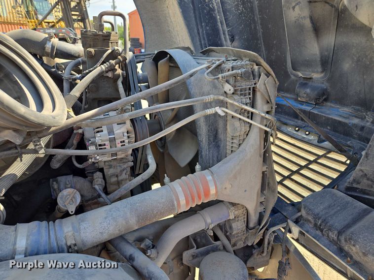 image for item EV1710 1999 Freightliner  Century Class semi truck