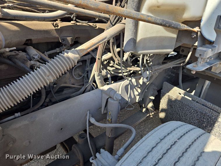 image for item EV1710 1999 Freightliner  Century Class semi truck