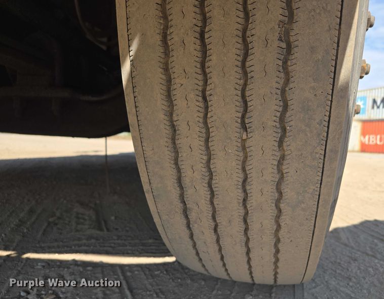 image for item EV1710 1999 Freightliner  Century Class semi truck