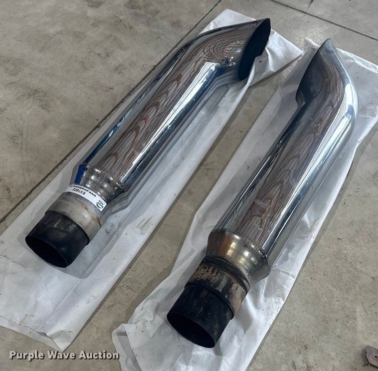 image for item EV1822 (2) exhaust tips