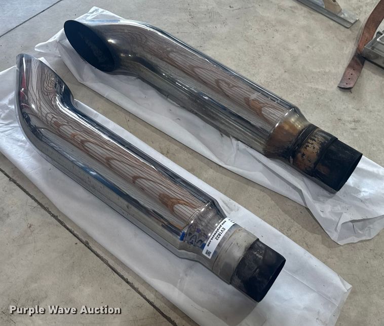 image for item EV1822 (2) exhaust tips