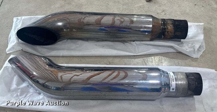 image for item EV1822 (2) exhaust tips