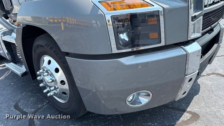 image for item GH9312 2023 Mack Anthem AN64T semi truck