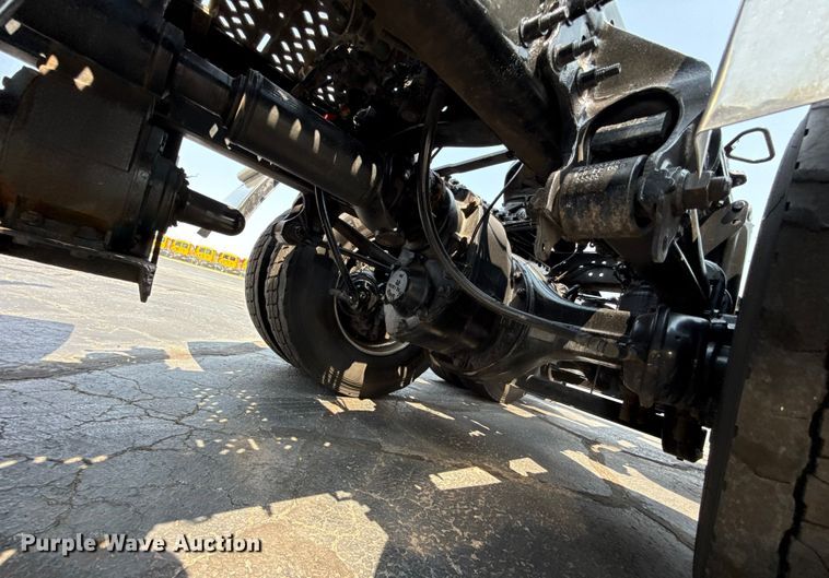 image for item GH9312 2023 Mack Anthem AN64T semi truck