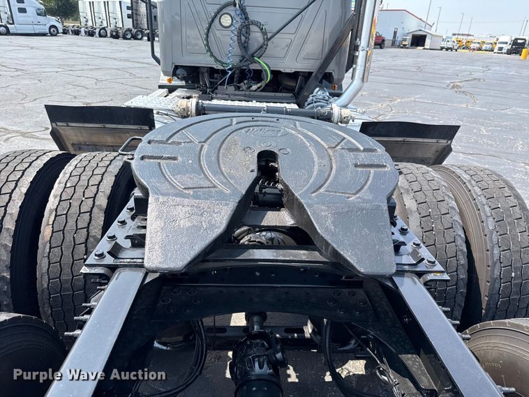 image for item GH9312 2023 Mack Anthem AN64T semi truck