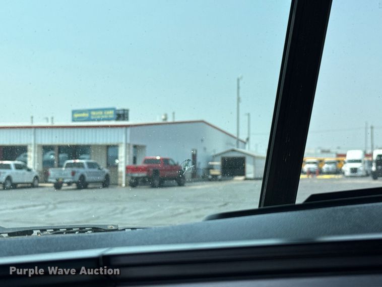 image for item GH9312 2023 Mack Anthem AN64T semi truck