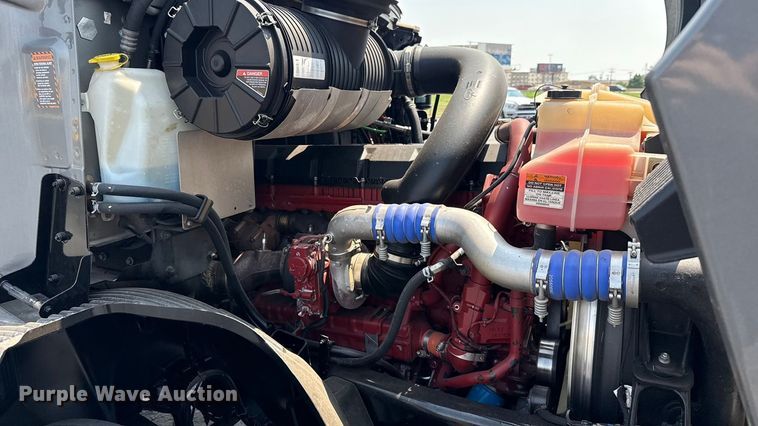 image for item GH9312 2023 Mack Anthem AN64T semi truck