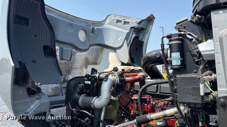 image for item GH9312 2023 Mack Anthem AN64T semi truck