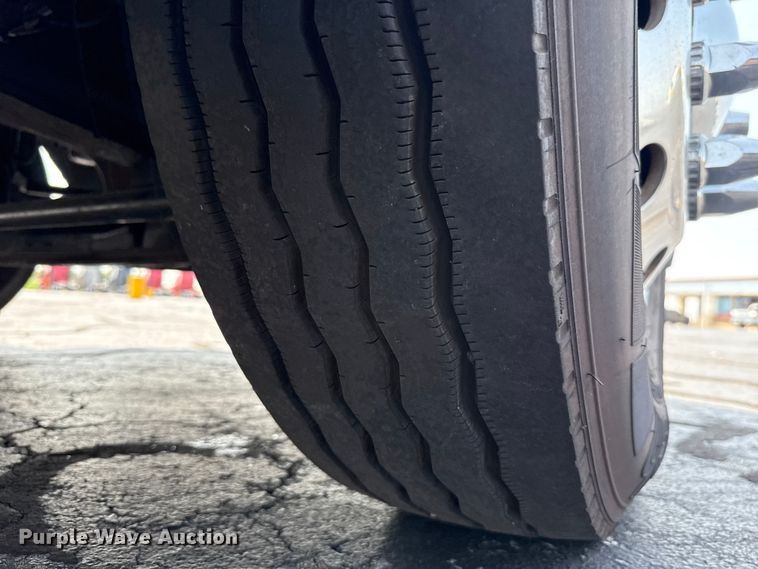 image for item GH9312 2023 Mack Anthem AN64T semi truck