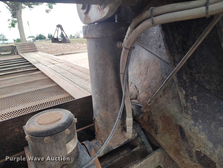 image for item IP9693 2013 Kauffman DT35  lowboy equipment trailer