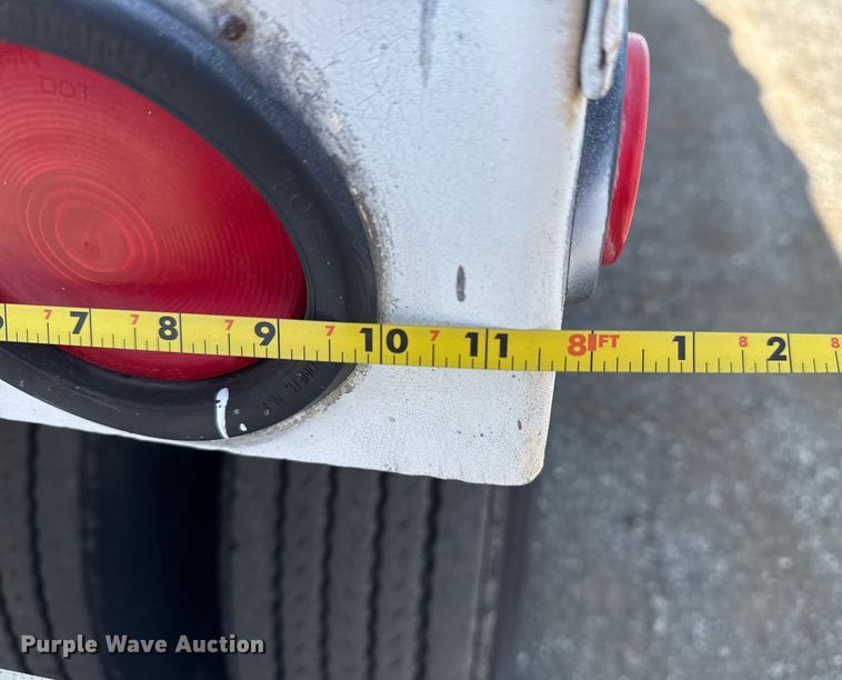 image for item NU9553 1969 Fruehauf pneumatic dry bulk trailer