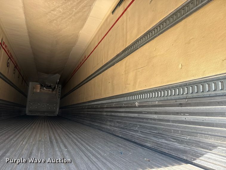 image for item NU9556 2008 Hyundai VR2480142-RS refrigerated van trailer