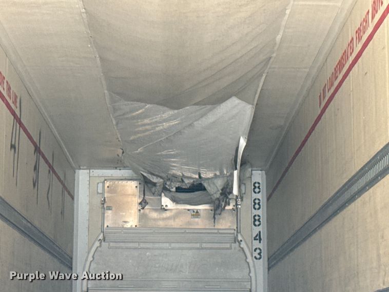 image for item NU9556 2008 Hyundai VR2480142-RS refrigerated van trailer