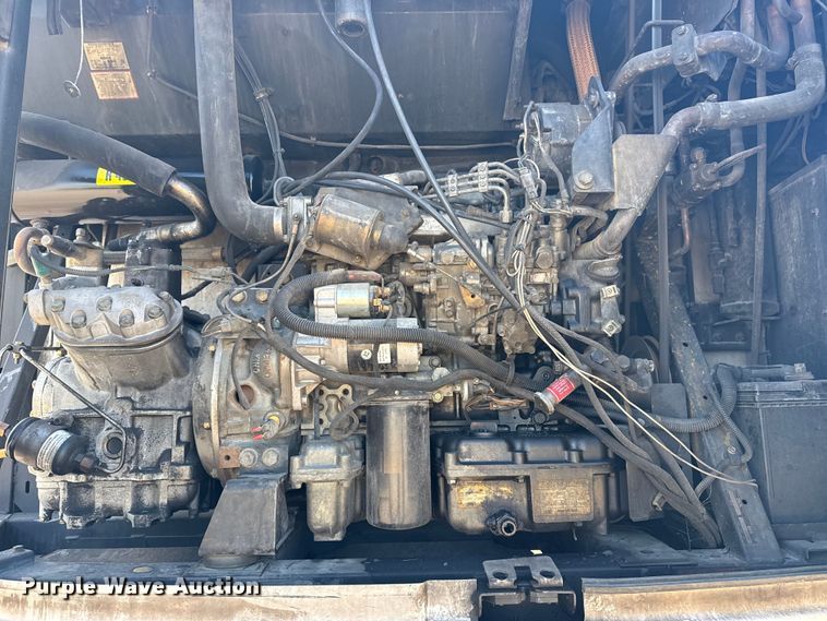 image for item NU9556 2008 Hyundai VR2480142-RS refrigerated van trailer