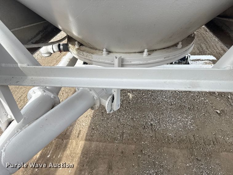 image for item NU9577 1978 Pullman Trailmobile pneumatic dry bulk trailer