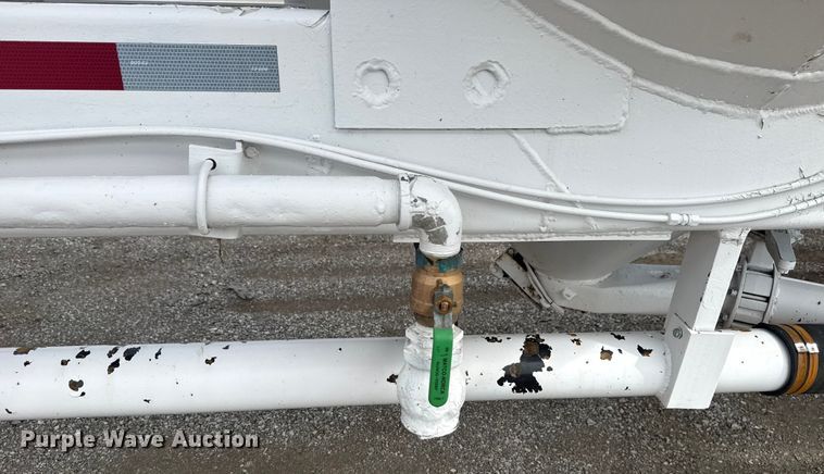 image for item NU9577 1978 Pullman Trailmobile pneumatic dry bulk trailer