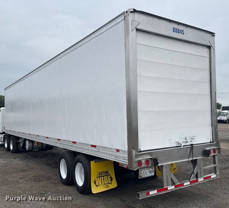 image for item NU9580 2008 Hyundai VR2480142-RA refrigerated van trailer