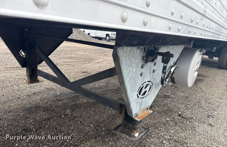 image for item NU9580 2008 Hyundai VR2480142-RA refrigerated van trailer