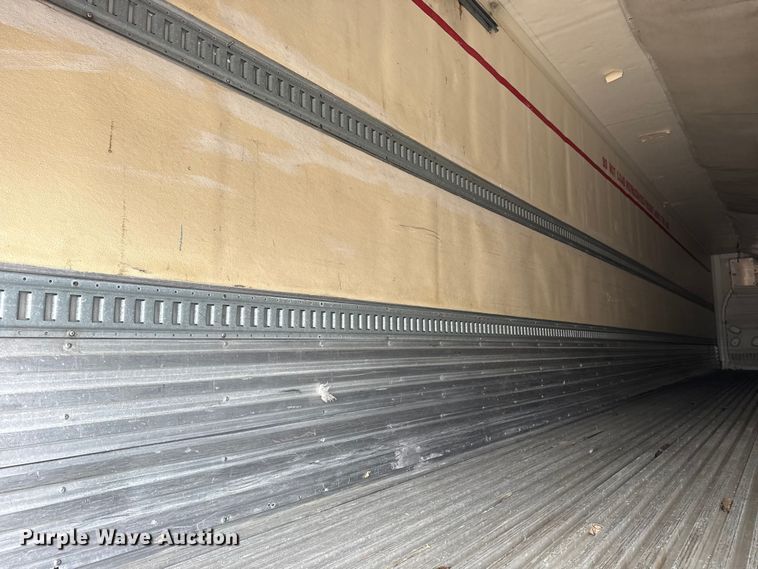 image for item NU9580 2008 Hyundai VR2480142-RA refrigerated van trailer