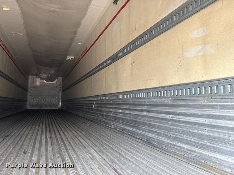 image for item NU9580 2008 Hyundai VR2480142-RA refrigerated van trailer