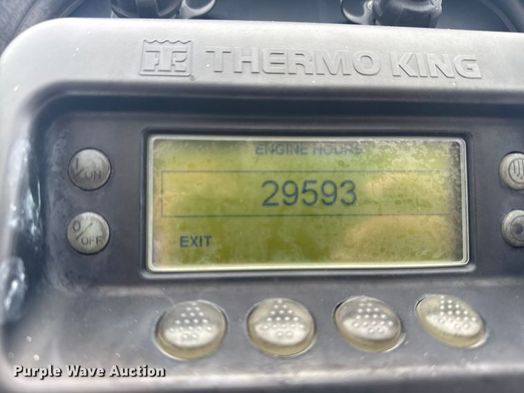 image for item NU9580 2008 Hyundai VR2480142-RA refrigerated van trailer