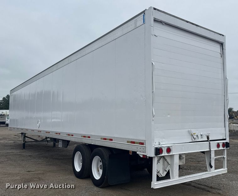 image for item NU9582 2004 Great Dane 7411TP-SWA dry van trailer