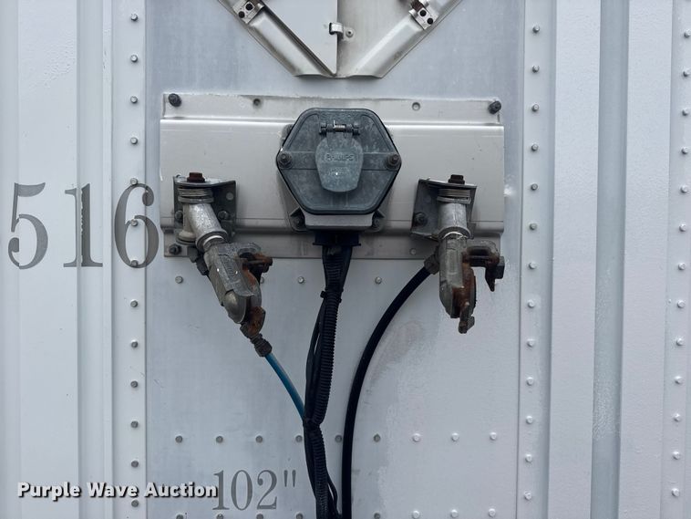 image for item NU9582 2004 Great Dane 7411TP-SWA dry van trailer