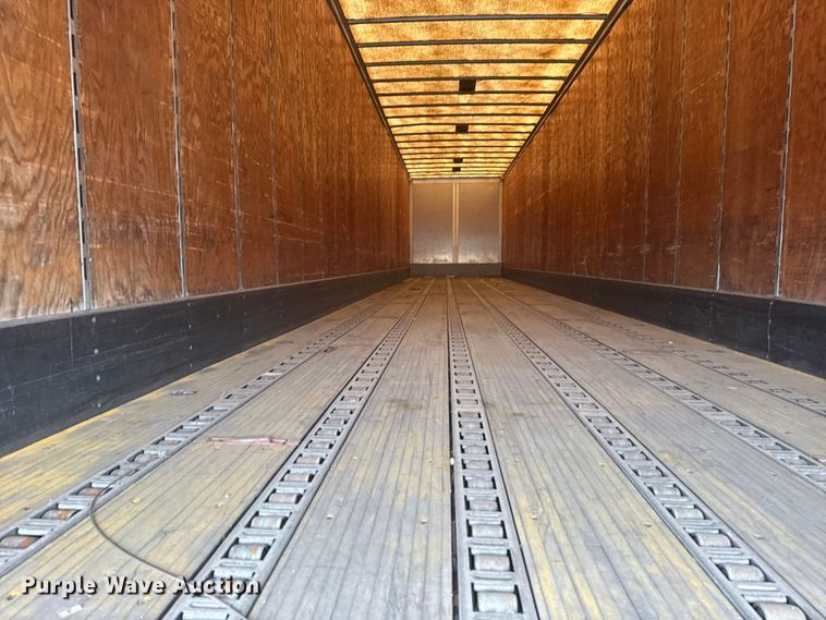 image for item NU9582 2004 Great Dane 7411TP-SWA dry van trailer