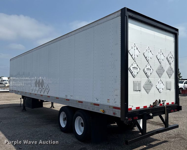 image for item NU9588 2008 Trailmobile dry van trailer