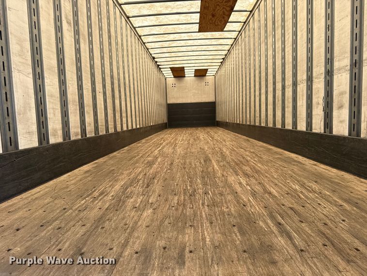 image for item NU9588 2008 Trailmobile dry van trailer