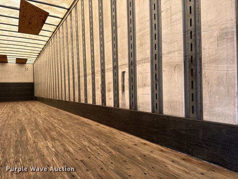 image for item NU9588 2008 Trailmobile dry van trailer