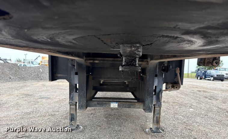 image for item NU9610 2008 Fontaine WDT180 drop deck trailer